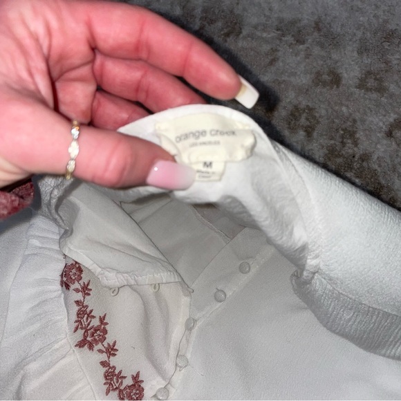 Orange Creek baby doll style 3/4 button down white embroidered boho flowy top - Picture 9 of 12